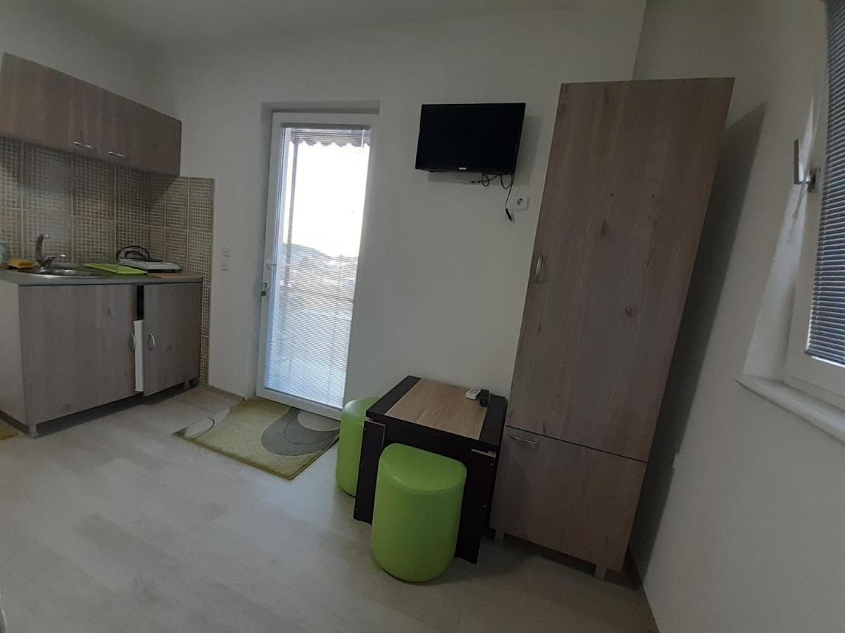 Nuli Apartments Kruševo Eksteriør bilde